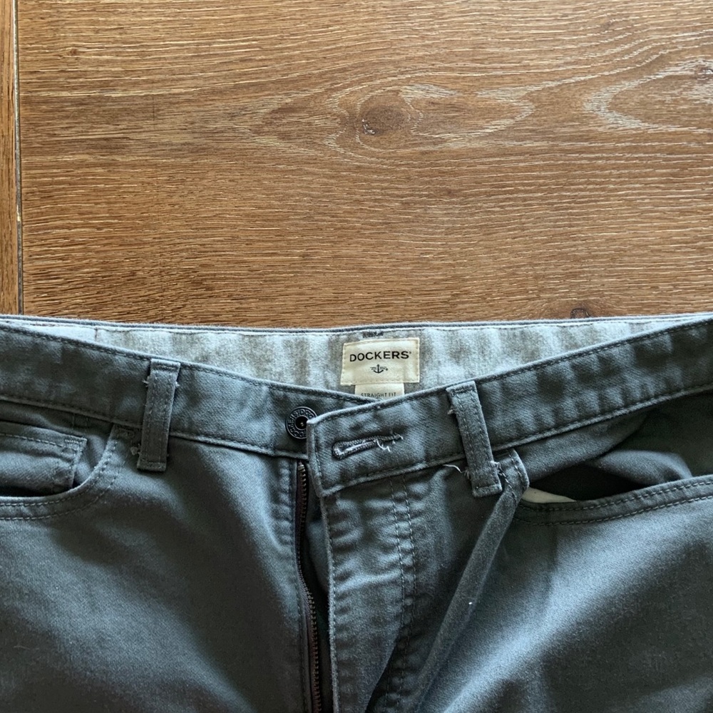 Dockers {men’s}  five pocket khaki pants